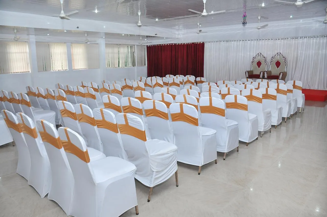 ***  Broad Bean Hotel Tellicherry India